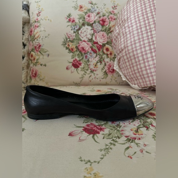 Authentic Chanel Ballet Flats. - Picture 3 of 7